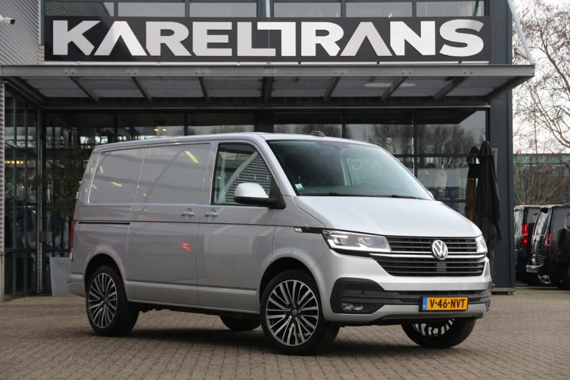 Volkswagen Transporter (2023) — foto 1