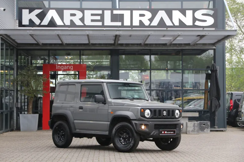 Suzuki Jimny (2023)