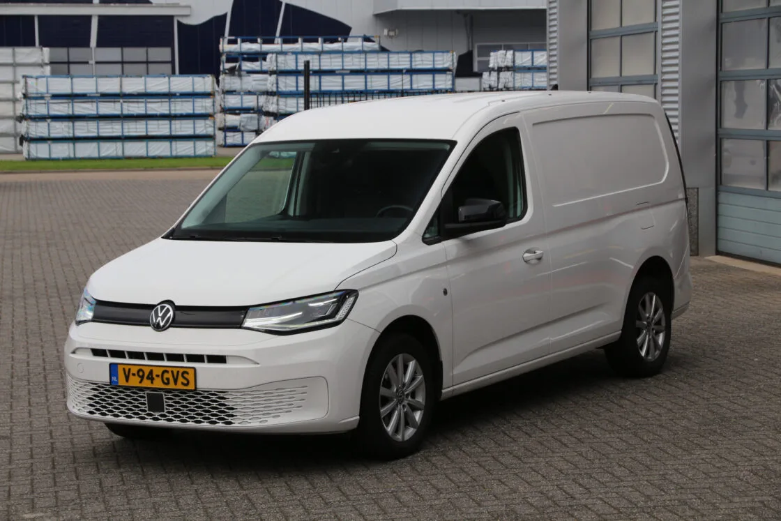 Volkswagen Caddy (2023) — foto 1
