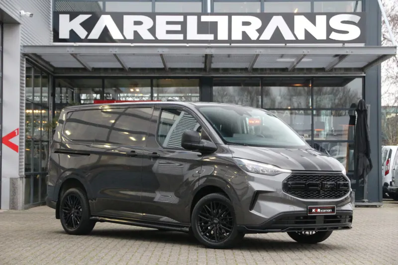 Ford Transit Custom (2024)