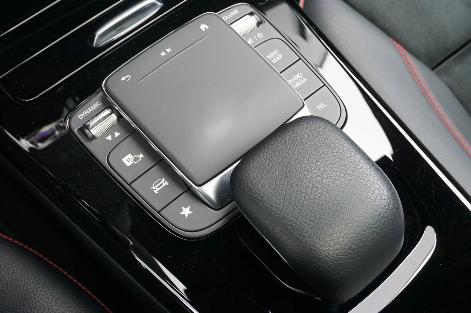 Mercedes-Benz CLA-Klasse (2020) — foto 1