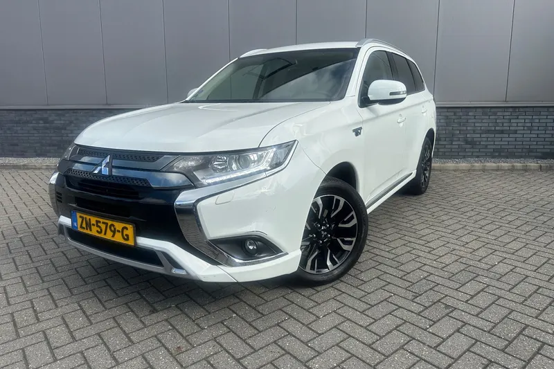 Mitsubishi Outlander (2019)