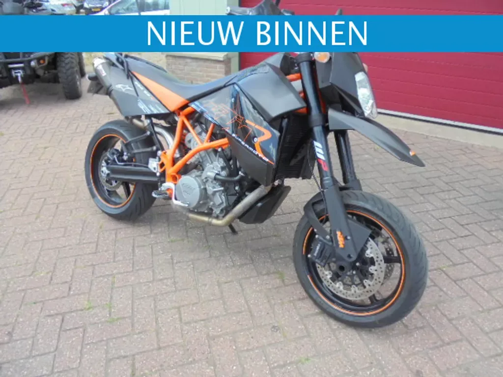 KTM 950 SM SuperMoto (2011) — foto 1