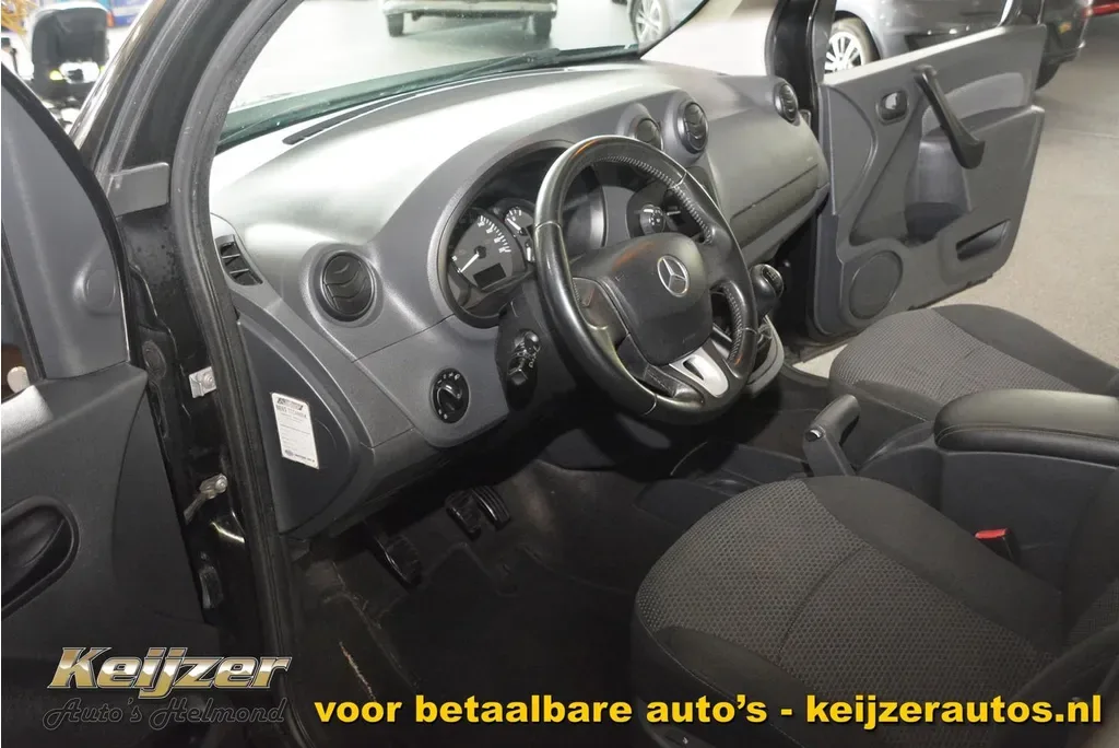 Mercedes-Benz Citan (2014) — foto 1
