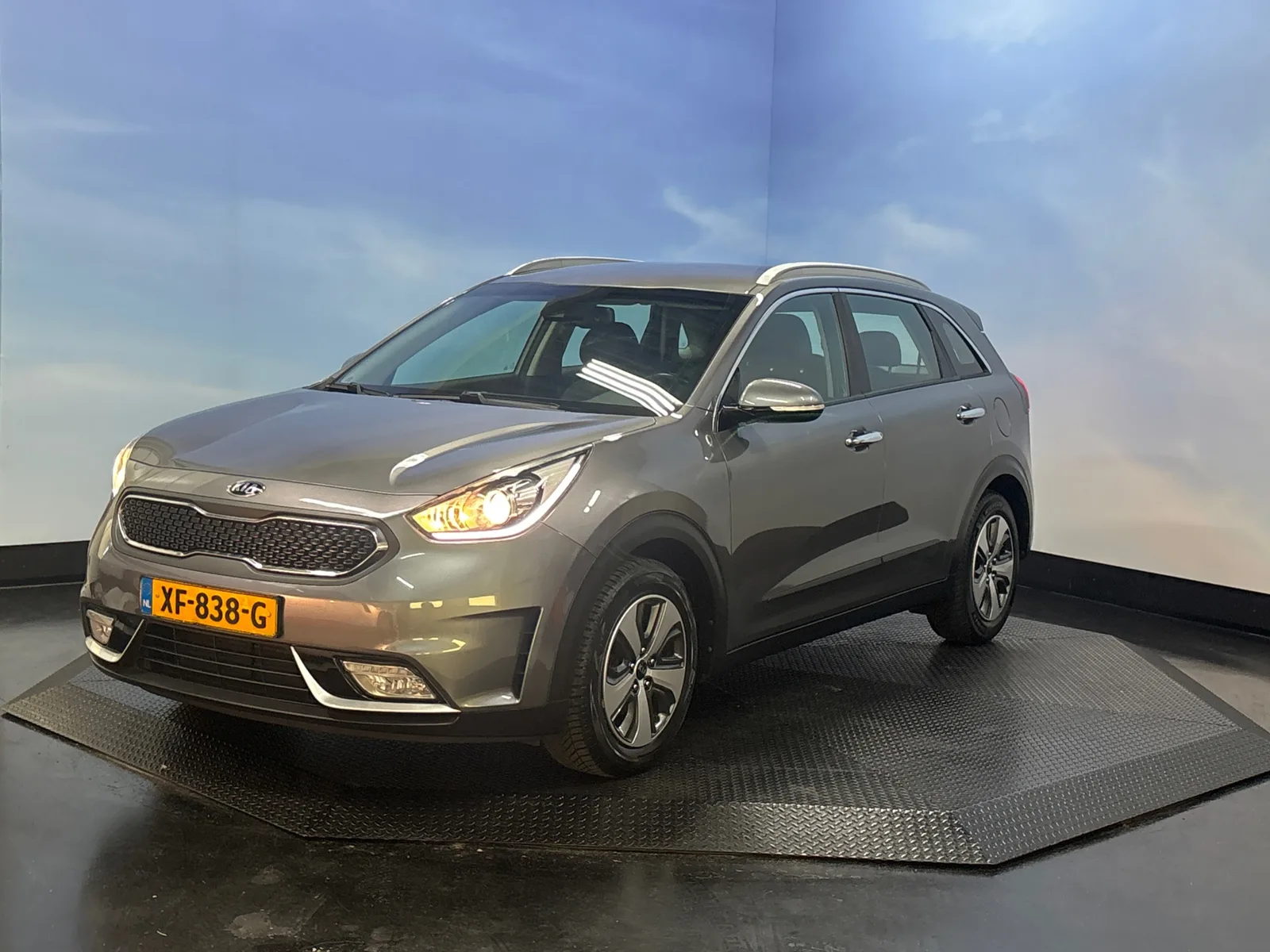 Kia Niro (2018) — foto 1