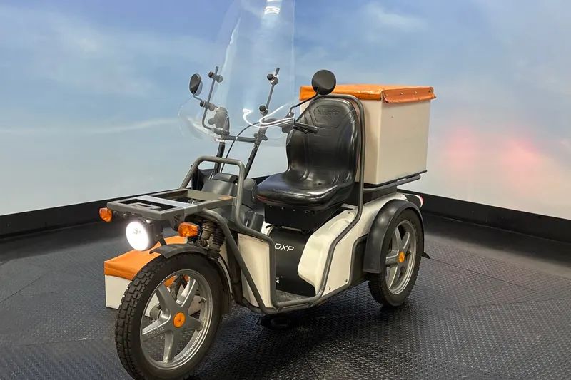 KYBURZ DXP (2020)