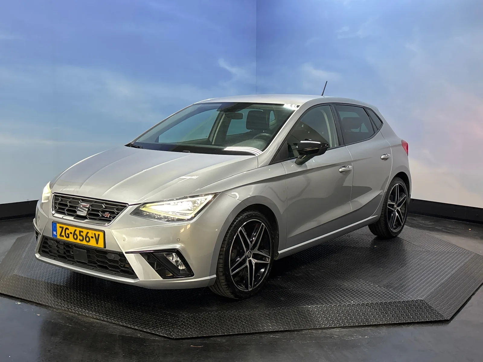 SEAT Ibiza (2019) — foto 1
