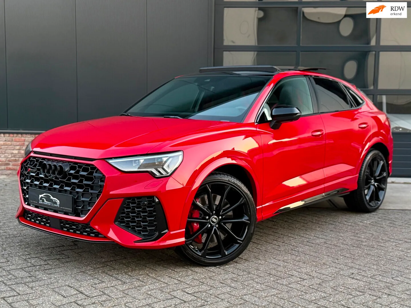 Audi Q3 (2021) — foto 1