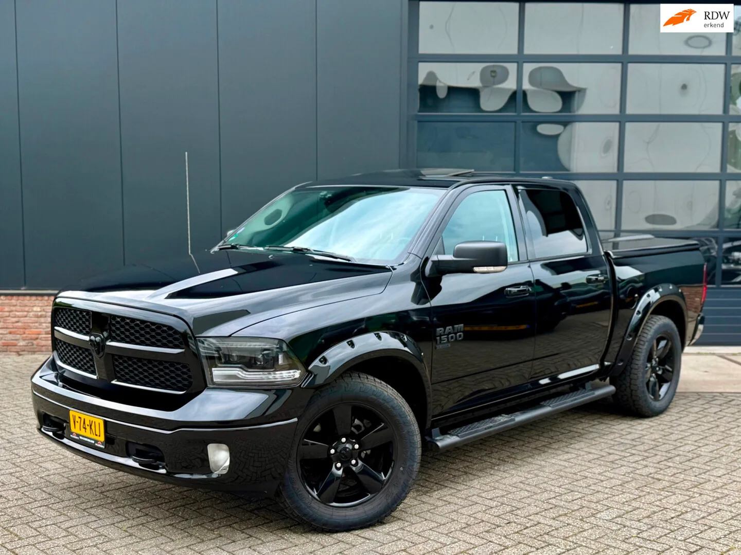 Dodge RAM (2024) — foto 1