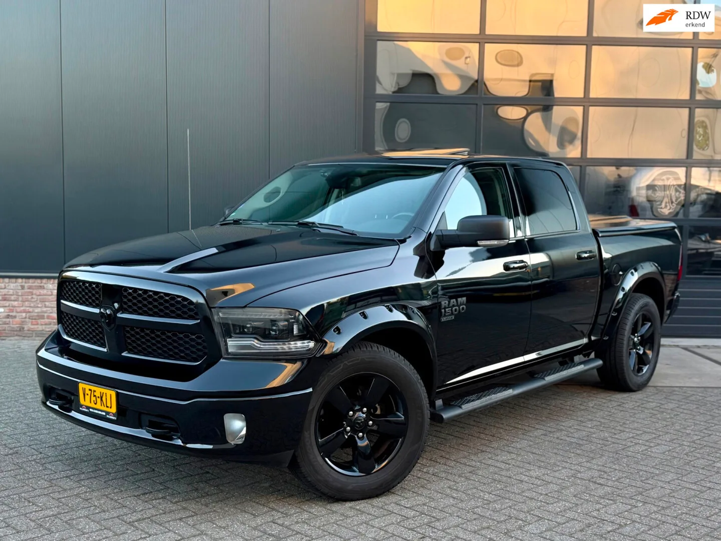 Dodge RAM (2024) — foto 1