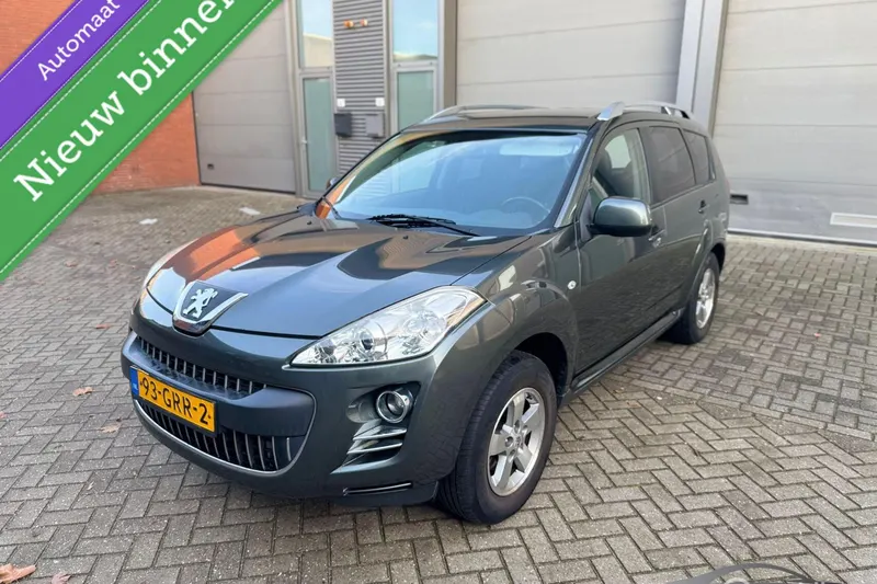 Peugeot 4007 (2008)