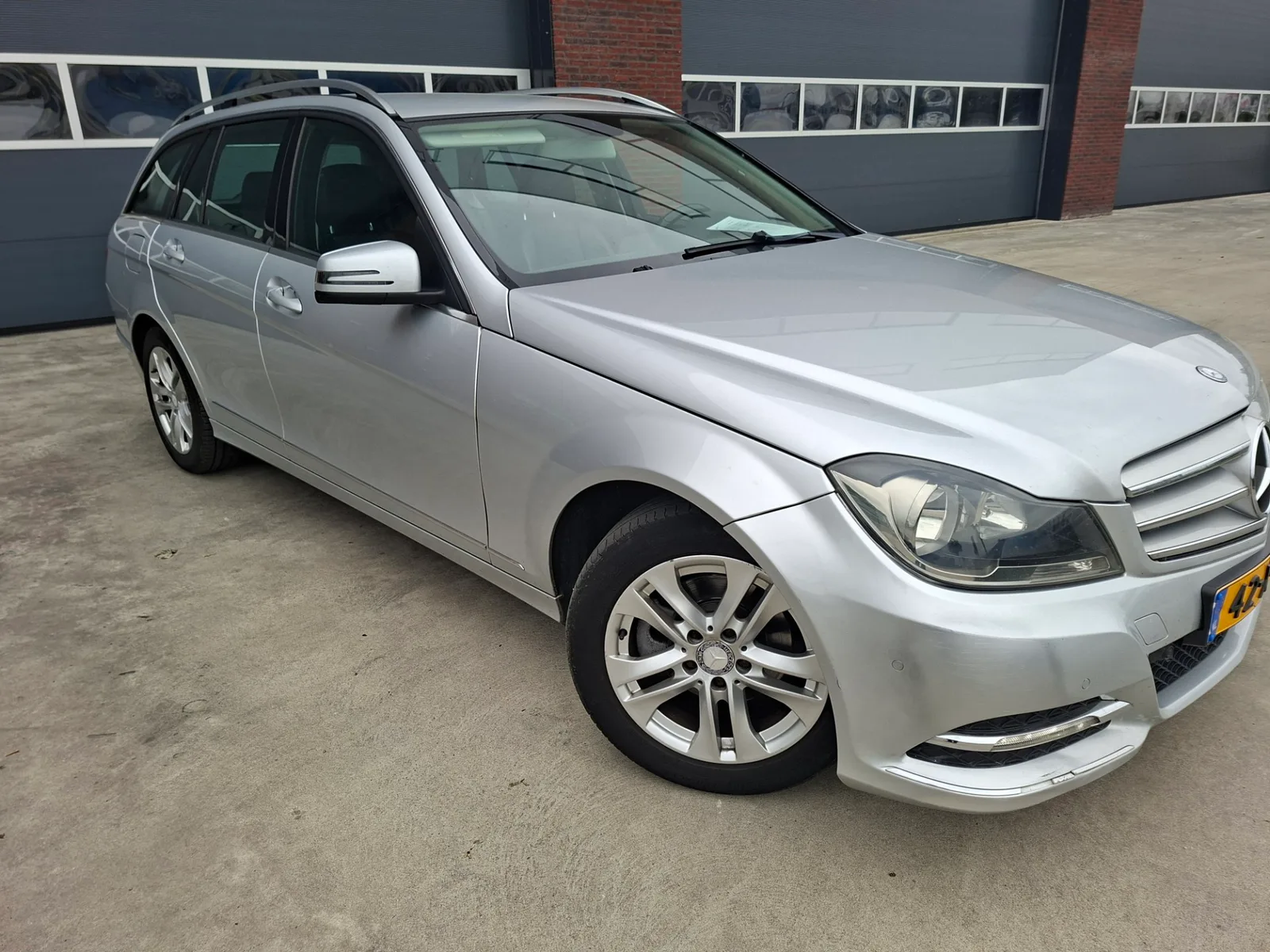 Mercedes-Benz C-Klasse (2012) — foto 1