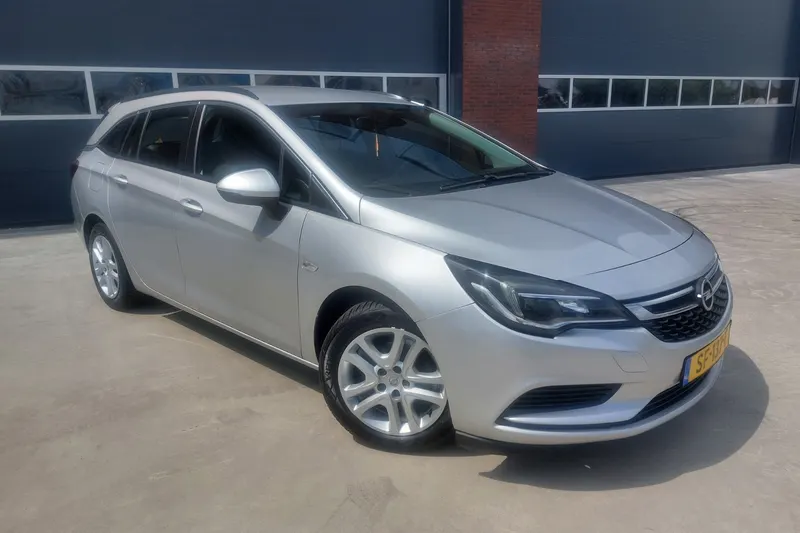 Opel Astra Sports Tourer (2018)