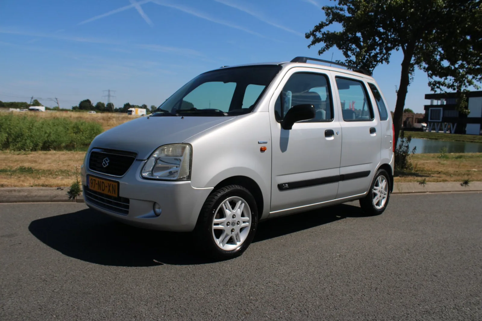 Suzuki Wagon R+ (2003) — foto 1