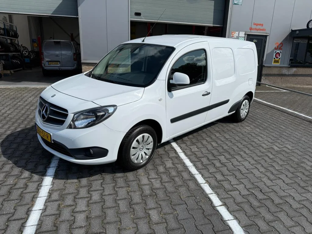 Mercedes-Benz Citan (2019) — foto 1