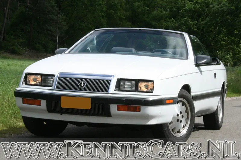 Chrysler LeBaron (1988)