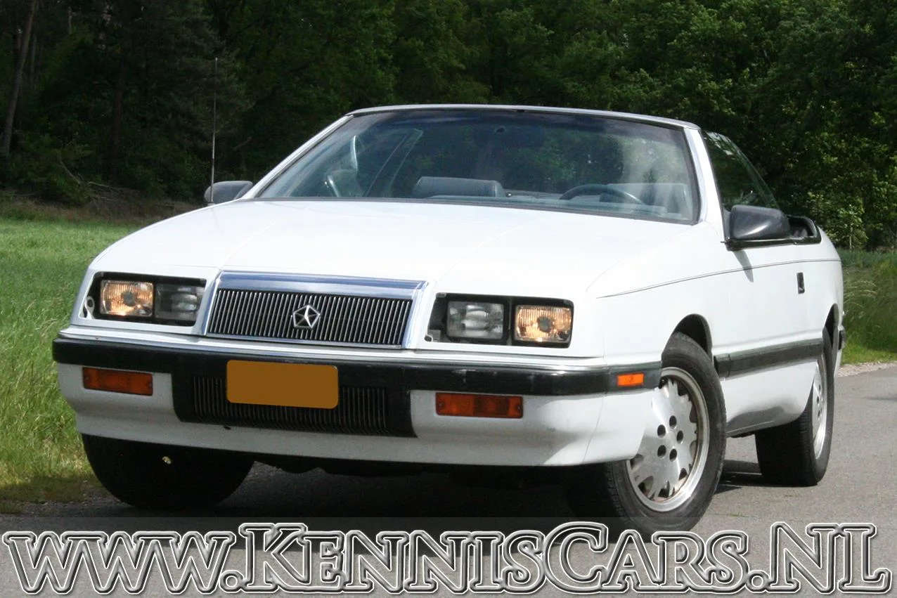 Chrysler LeBaron (1988) — foto 1