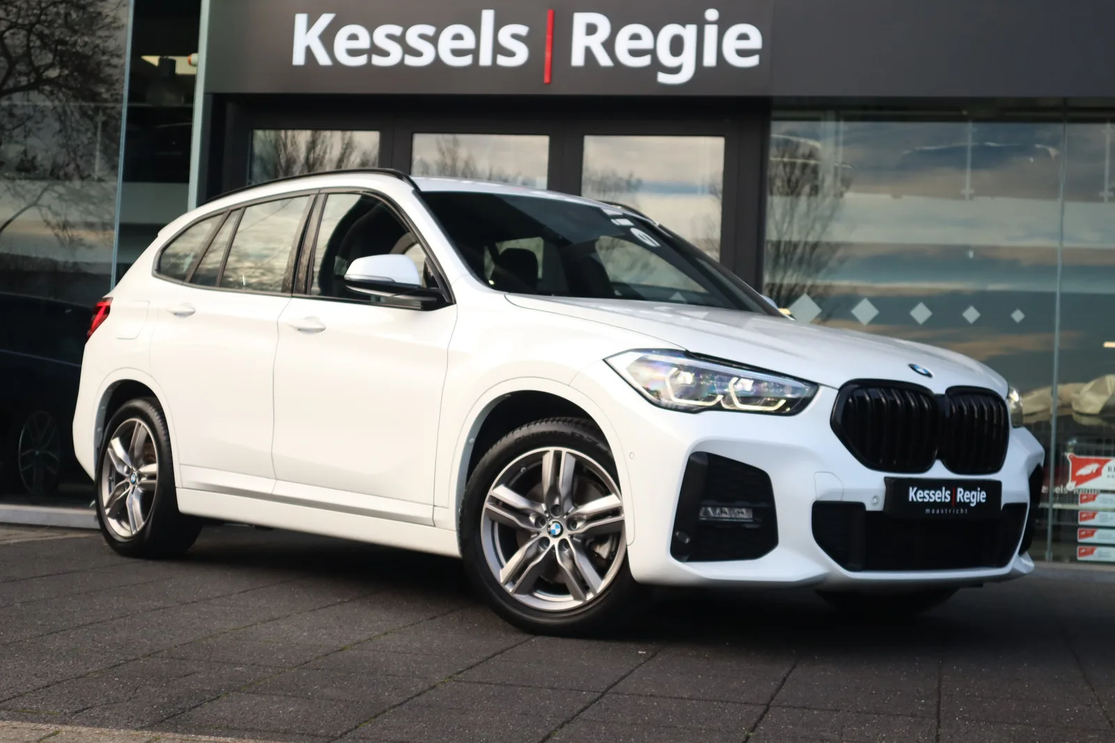 BMW X1 (2021) — foto 1