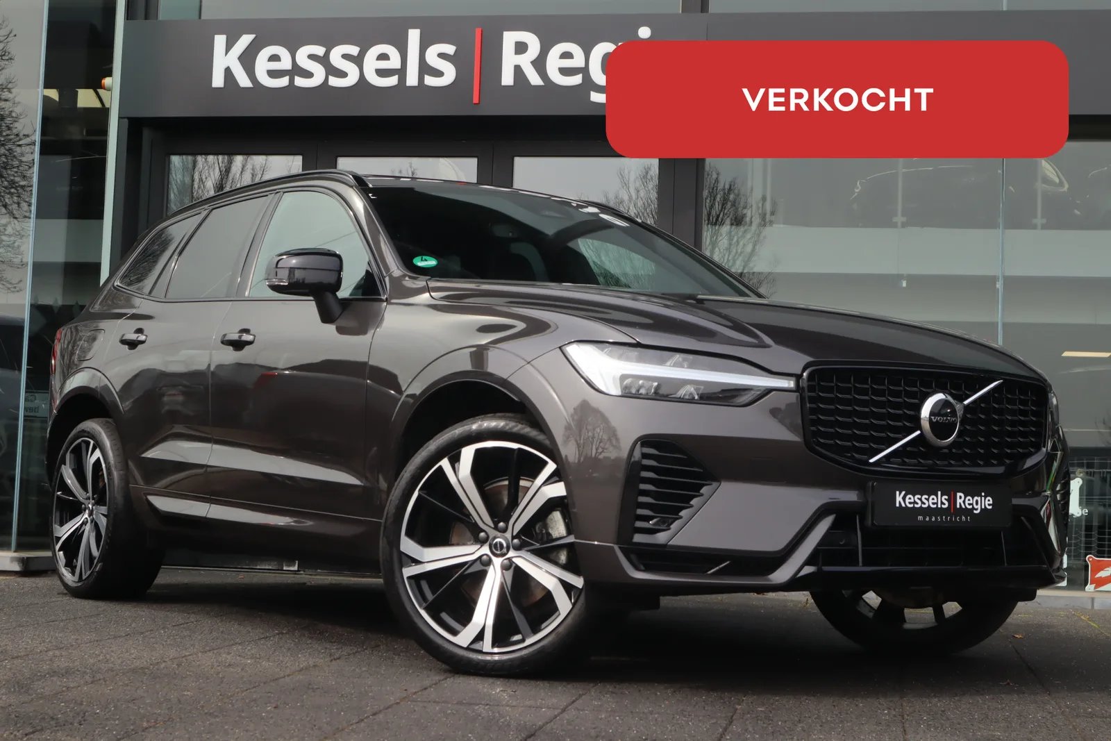 Volvo XC60 (2022) — foto 1