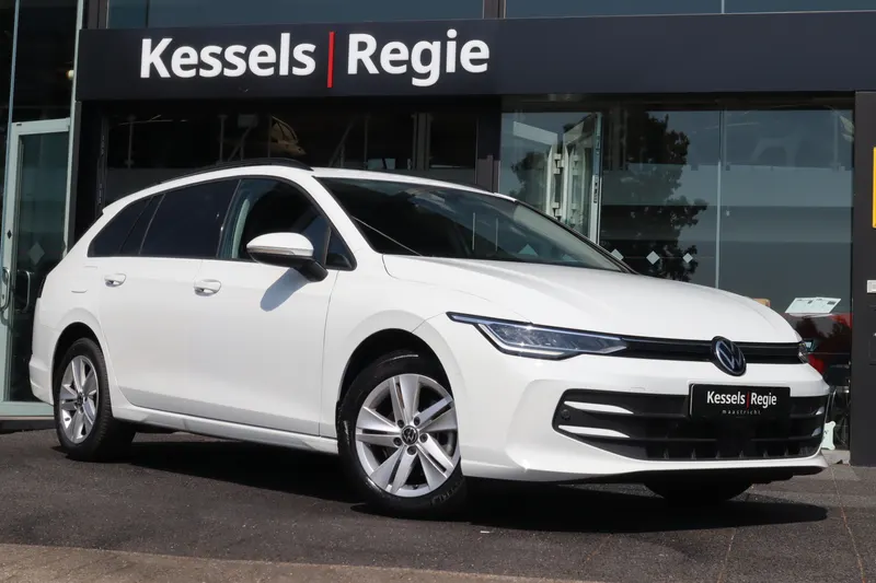 Volkswagen Golf (2025)