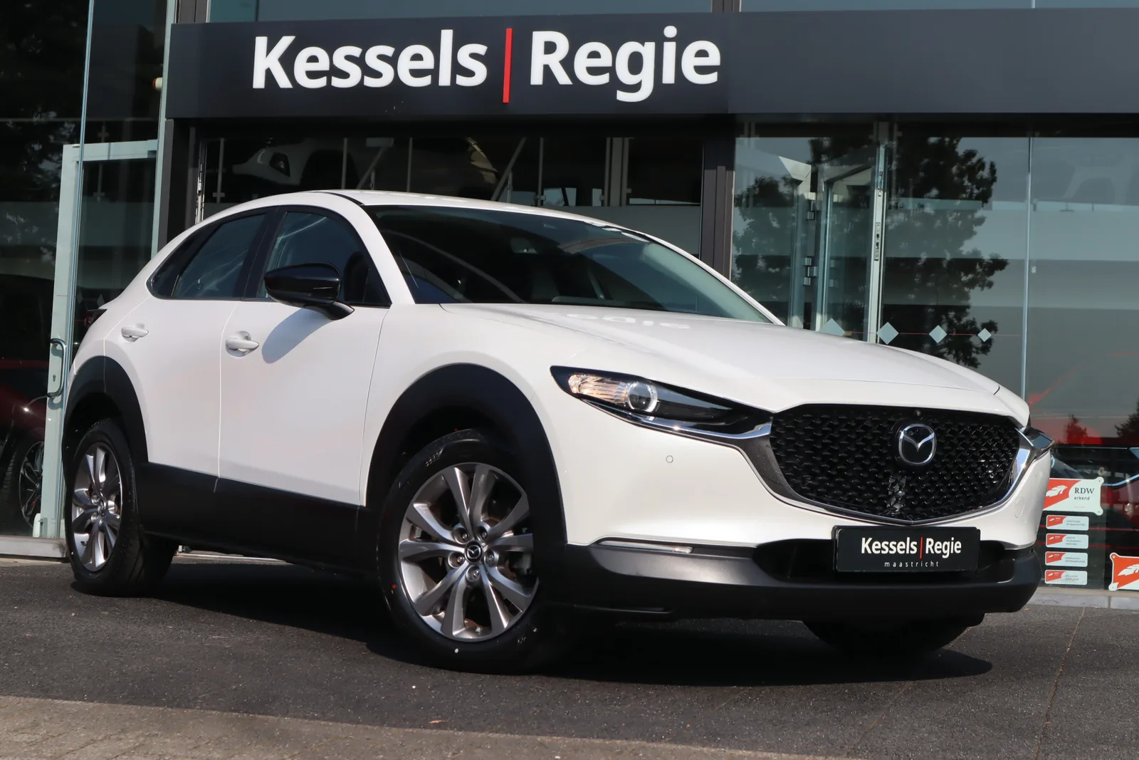 Mazda CX-30 (2020) — foto 1