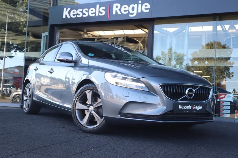 Volvo V40 (2016)