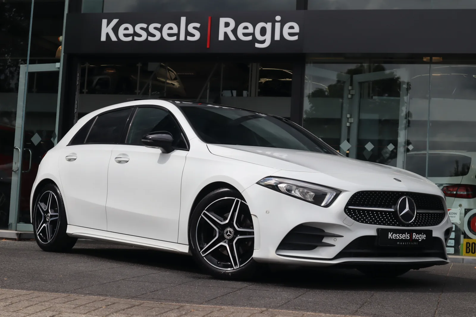 Mercedes-Benz A-Klasse (2020) — foto 1