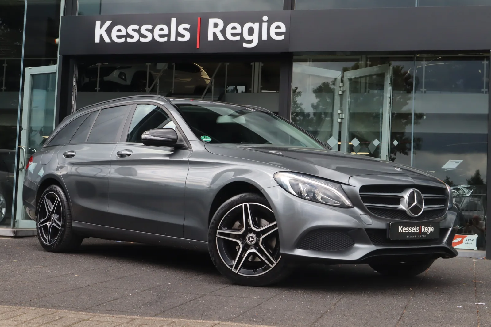 Mercedes-Benz C-Klasse (2017) — foto 1