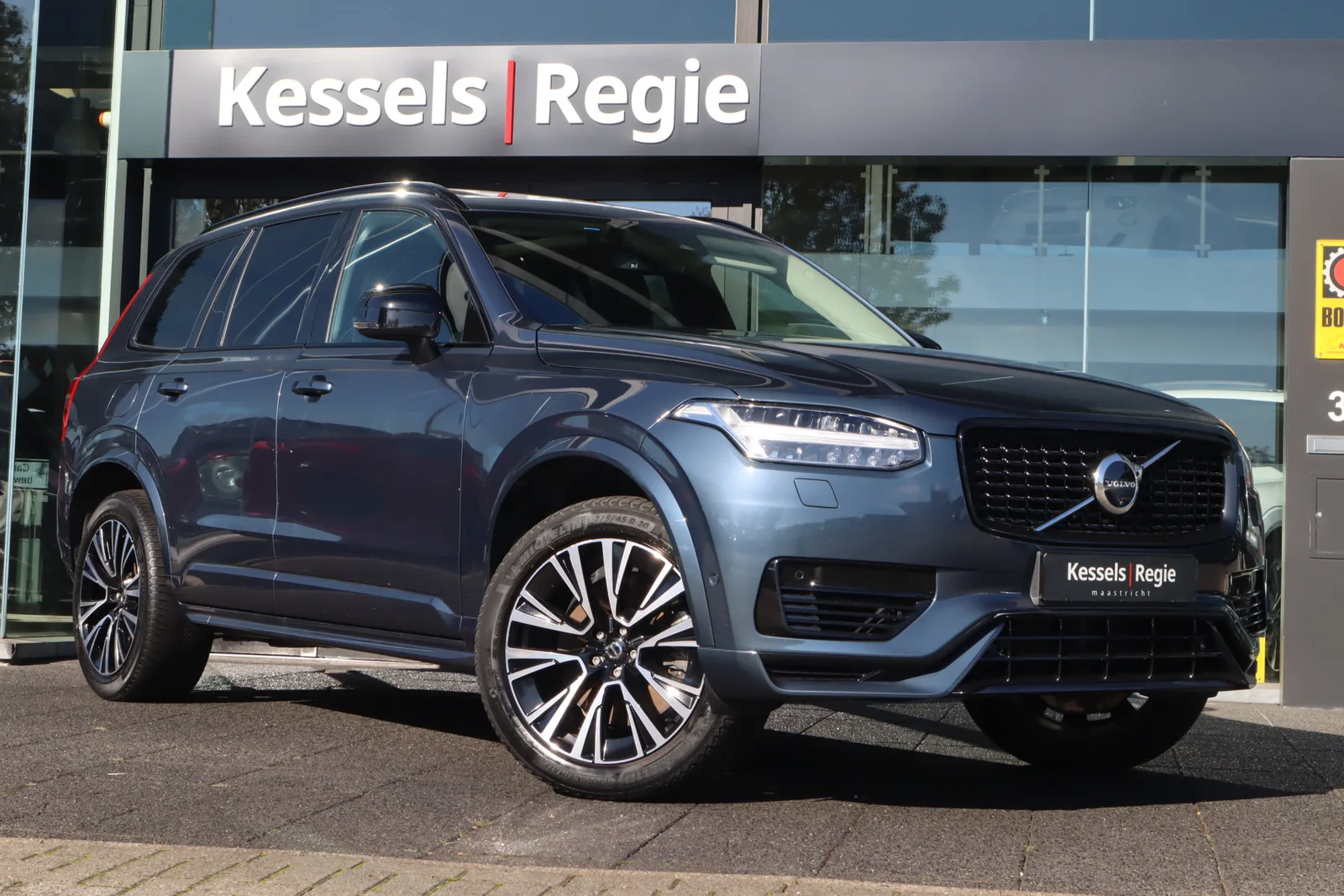 Volvo XC90 (2023) — foto 1
