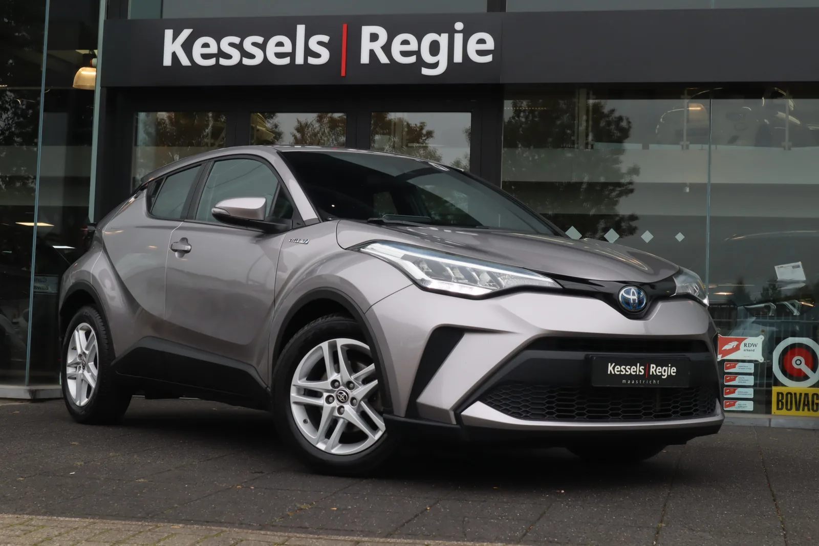 Toyota C-HR (2021) — foto 1