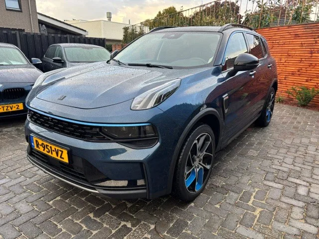 Lynk & Co 01 (2023) — foto 1