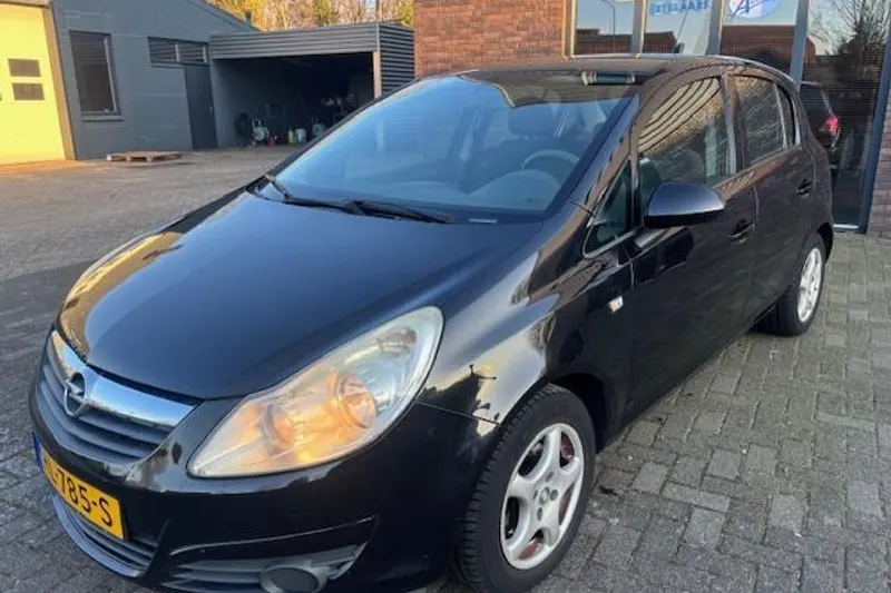 Opel Corsa (2011)
