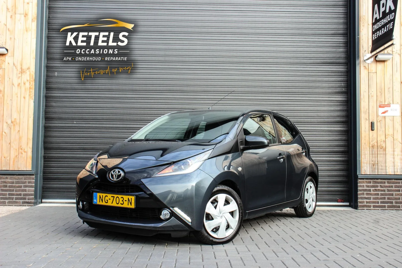 Toyota Aygo (2017) — foto 1