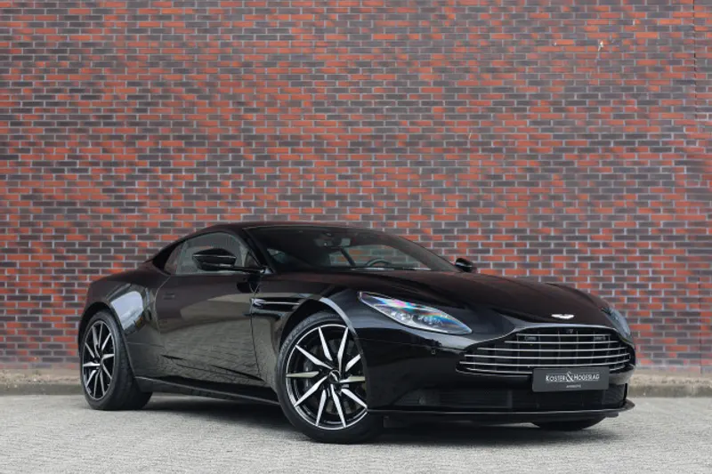 Aston Martin DB11 (2020)