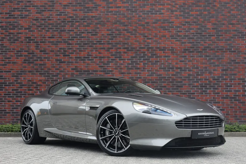 Aston Martin DB9 (2016)
