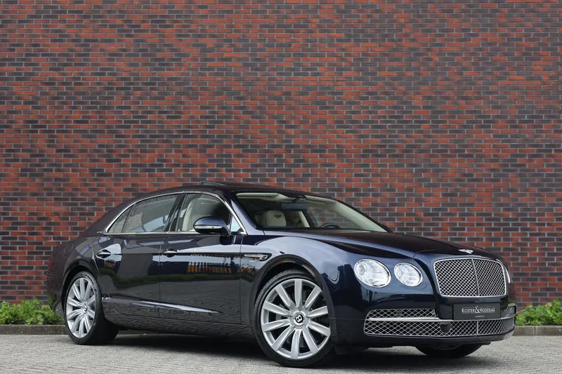 Bentley Flying (2014)