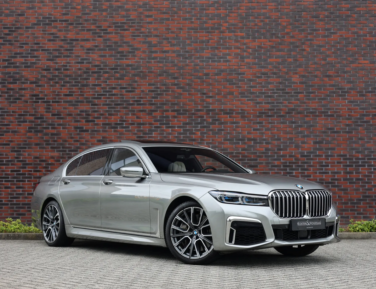 BMW 7-Serie (2020) — foto 1