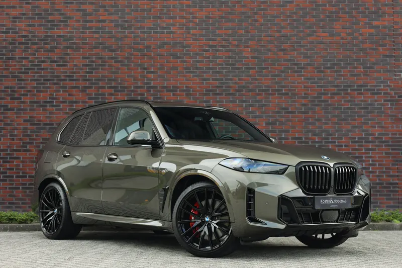 BMW X5 (2025)
