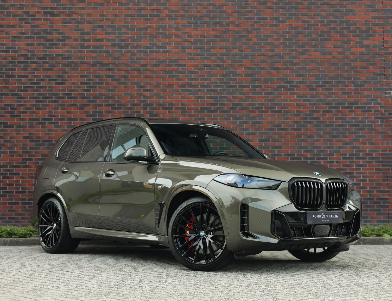BMW X5 (2025) — foto 1