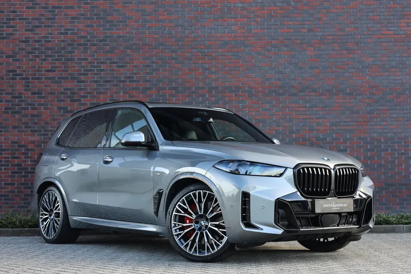 BMW X5 (2025)