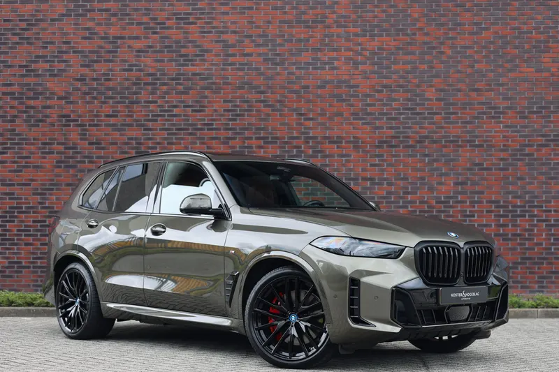 BMW X5 (2024)
