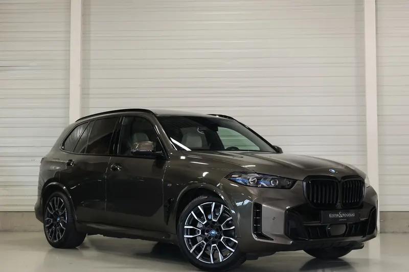 BMW X5 (2024)