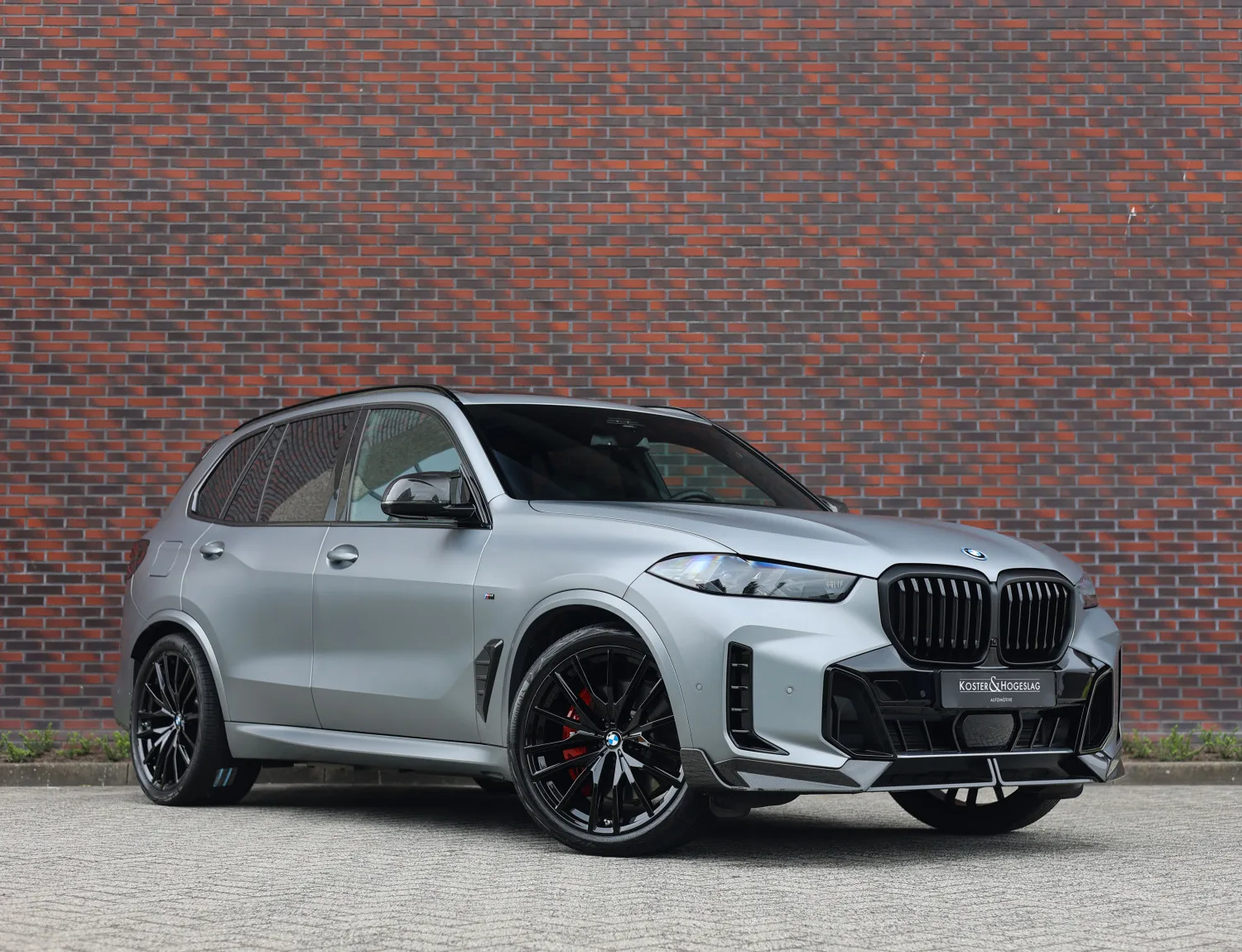 BMW X5 (2025) — foto 1