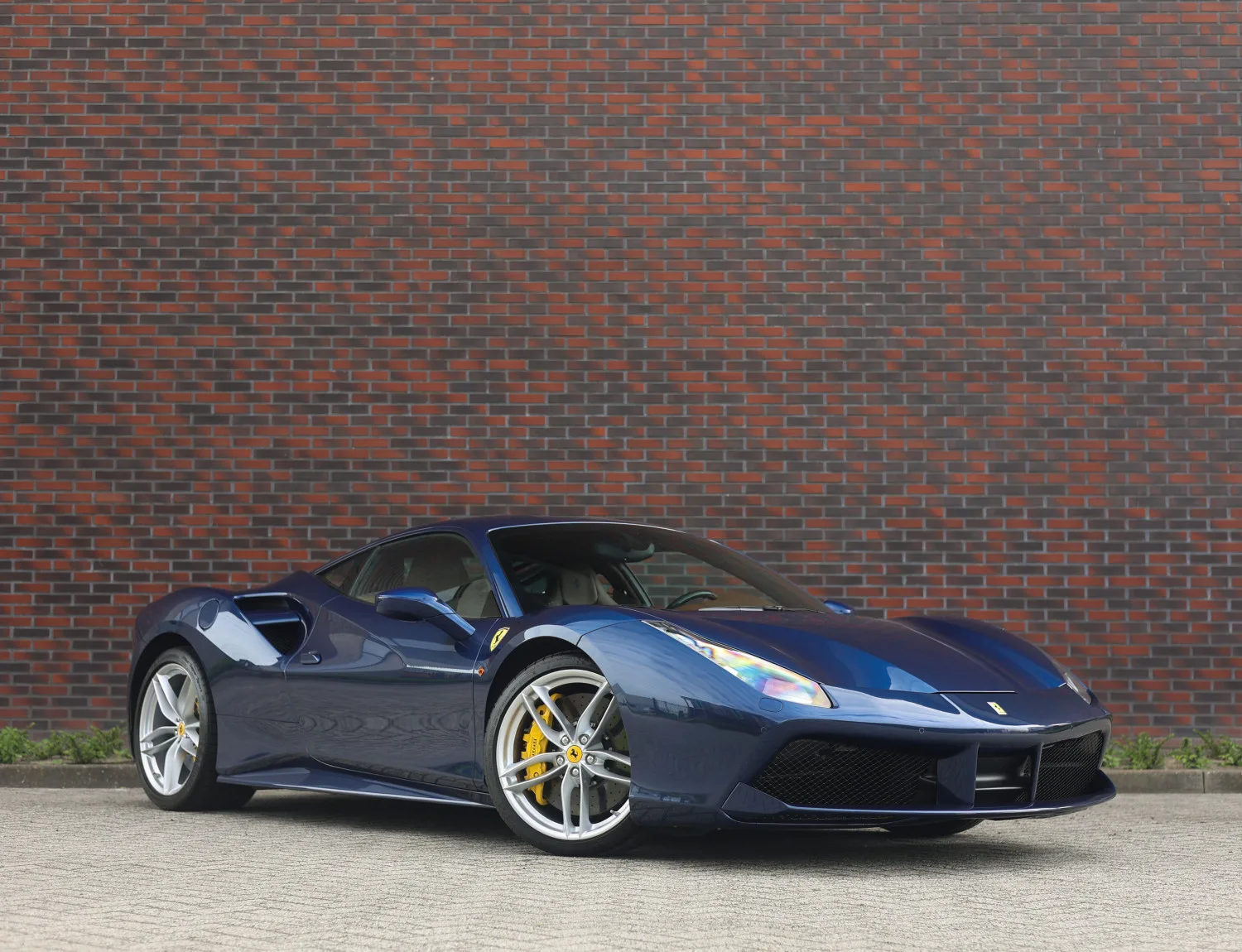 Ferrari 488 (2018) — foto 1