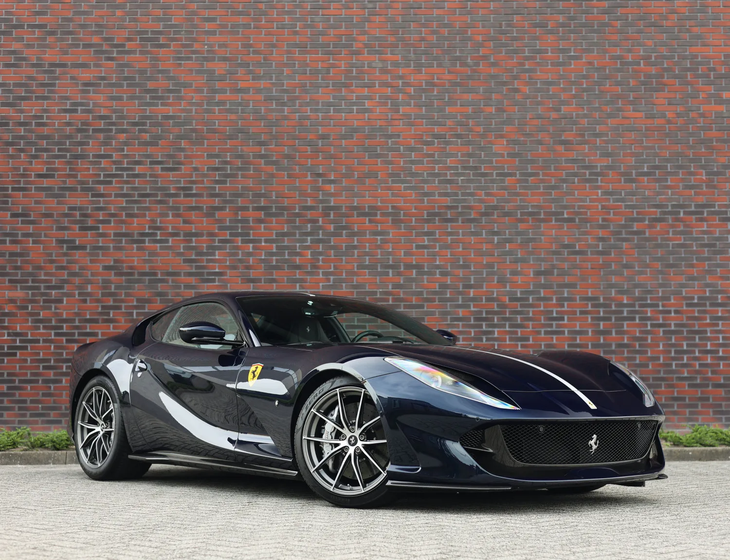 Ferrari 812 (2020) — foto 1