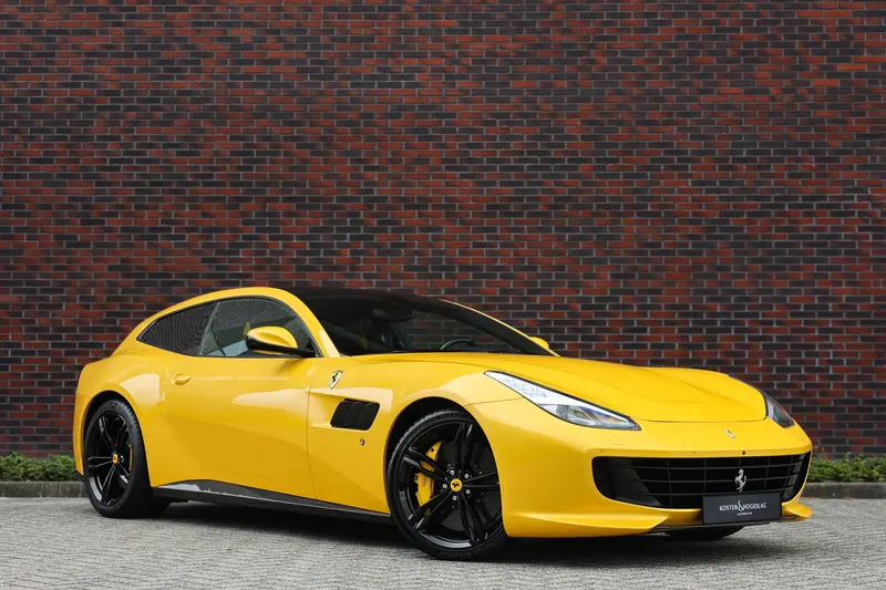 Ferrari GTC4Lusso (2018)