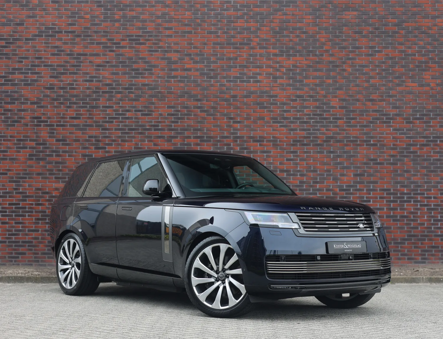 Land Rover Range Rover (2024) — foto 1