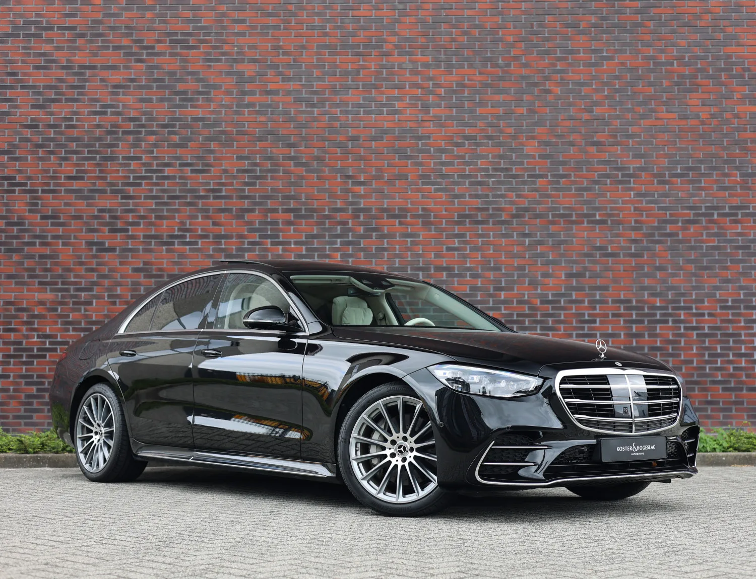 Mercedes-Benz S-Klasse (2023) — foto 1