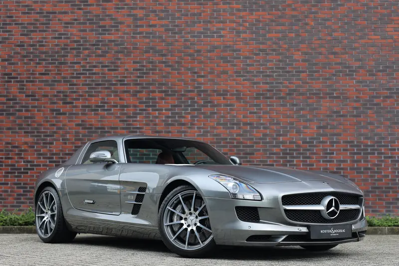Mercedes-Benz SLS (2010)