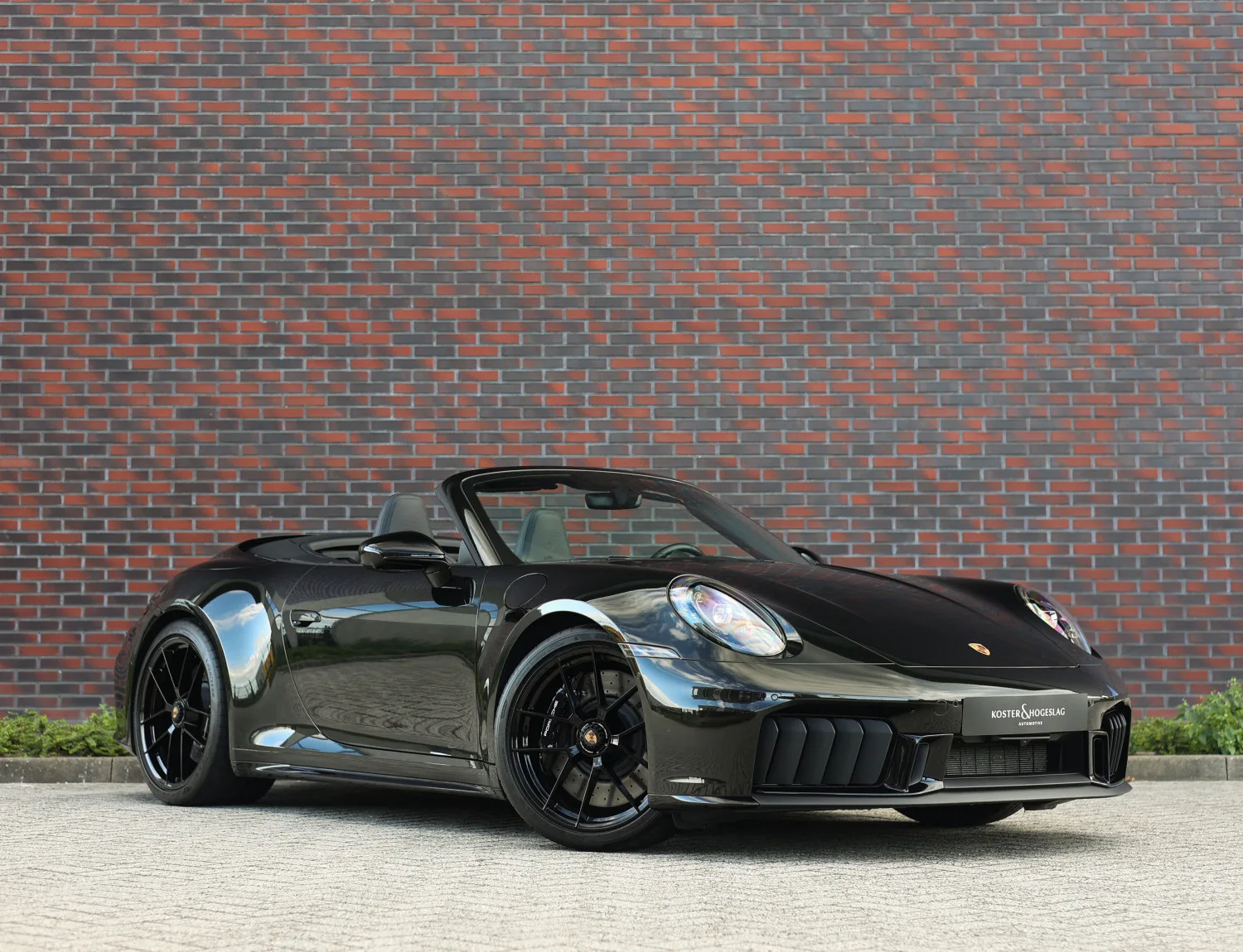 Porsche 911 (2025) — foto 1